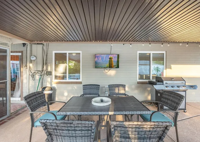 5br Pool Games Mini Putt Bbq Patio & Firepit